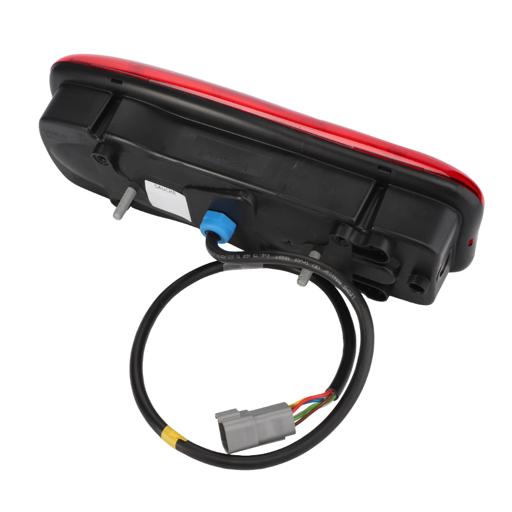 ЗАДНИЙ ФОНАРЬ