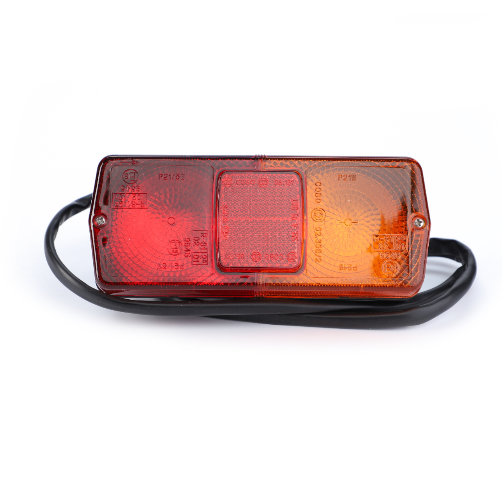 ЗАДНИЙ ФОНАРЬ, ЛЕВЫЙ