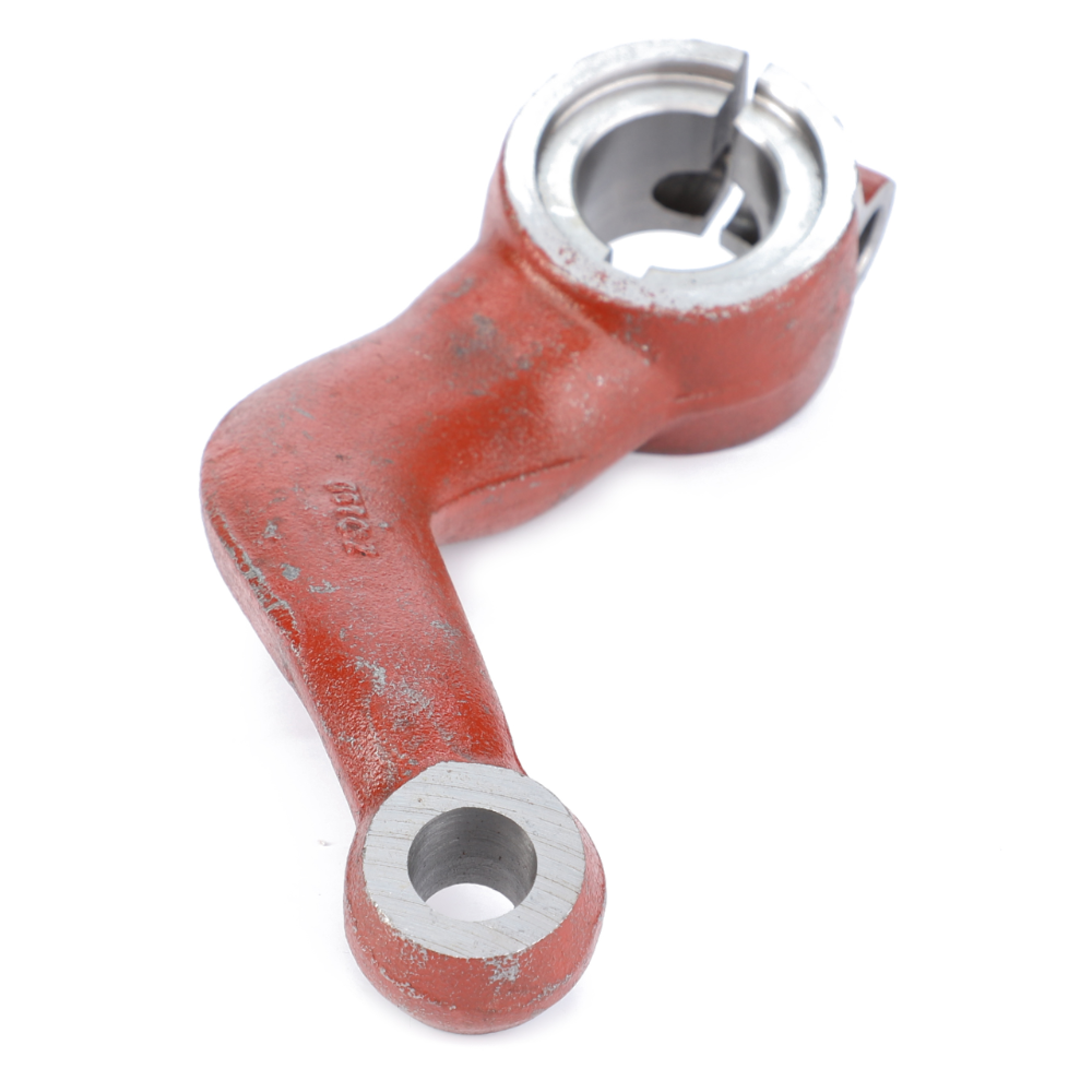 Поворотный рычаг справа